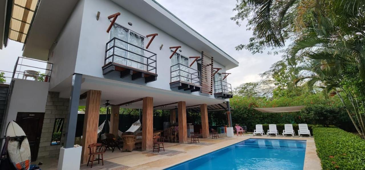Funny Wave Guest House Cabuya (Puntarenas) Exterior photo